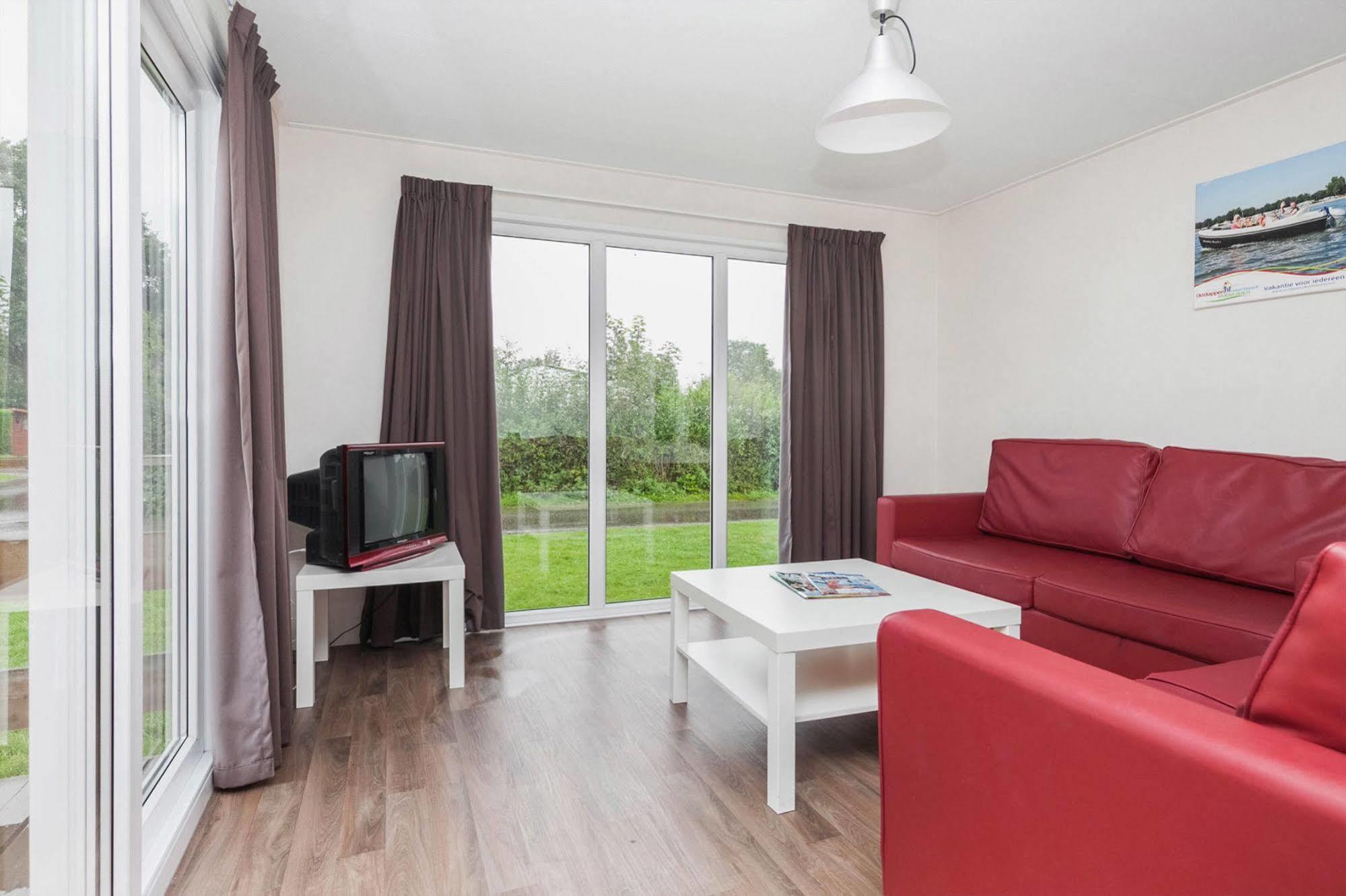 Oostappen Vakantiepark Riviera Beach Biddinghuizen Εξωτερικό φωτογραφία